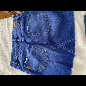 Paige miniskirt Jean size 27